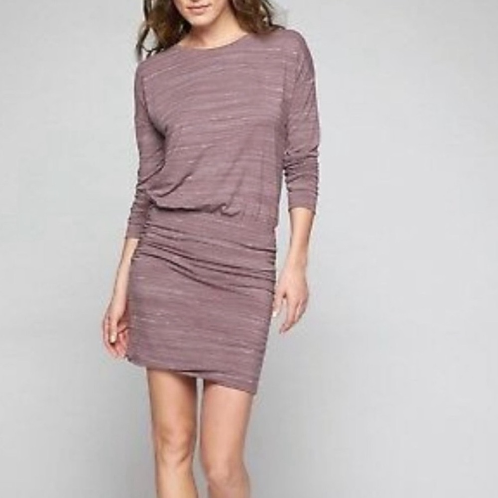 Athleta Beyond Soft Avenues Dress Size S Blouson Mini Ruched Sides Mauve $89